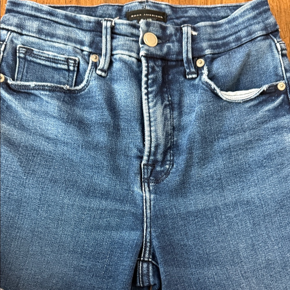 Good American Good Legs Crop Mini Boot Jeans - Picture 3 of 6